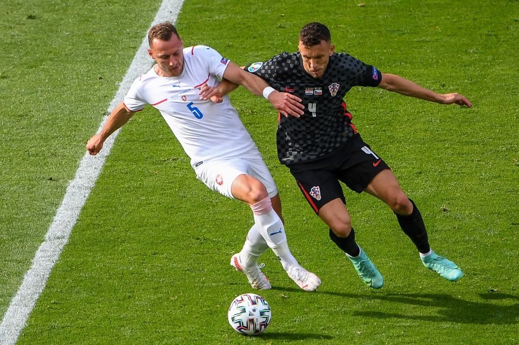 nhan-dinh-soi-keo-croatia-vs-czech-luc-01h45-ngay-10-6-2025-1