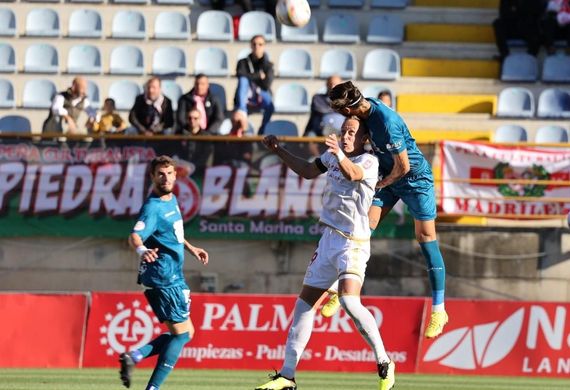 Nhận định soi kèo Cordoba vs Cultural Leonesa lúc 1h30 ngày 14/10/2025